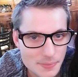 Meet your Posher, Rayne